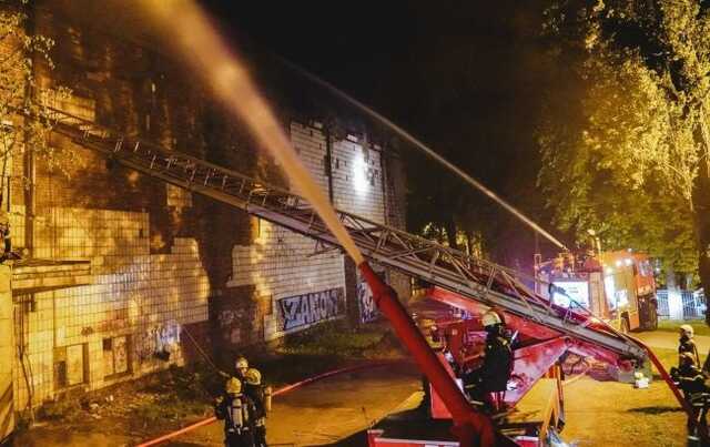 В Киеве в Соломенском районе горел кинотеатр