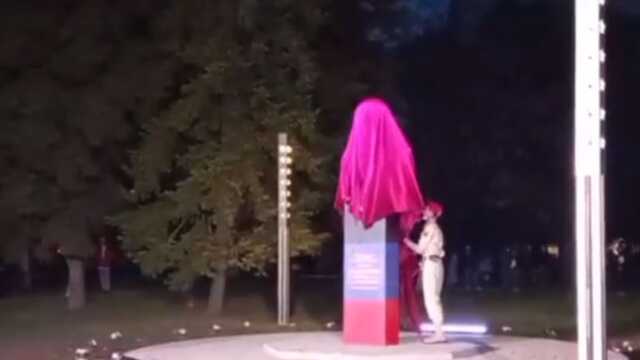 В ОРДО окрыли еще один памятник убитому Захарченко