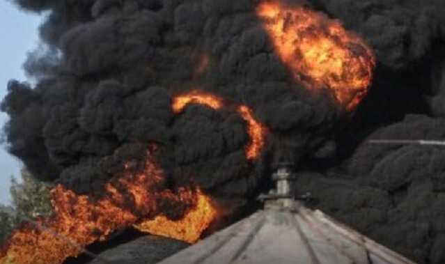 Россия продолжает пылать: загорелся трубный завод, принадлежащий миллиардеру