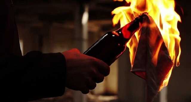 Если звезды поджигают. В России горят военкоматы. А что случилось?