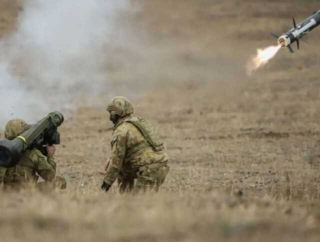 ВСУ с помощью Javelin превратили танк "второй армии мира" в металлом