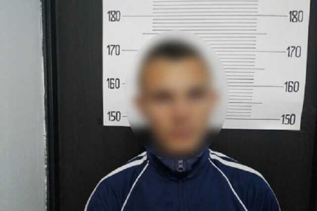 На Сумщині неповнолітній вчинив криваву розправу з кривдником матері