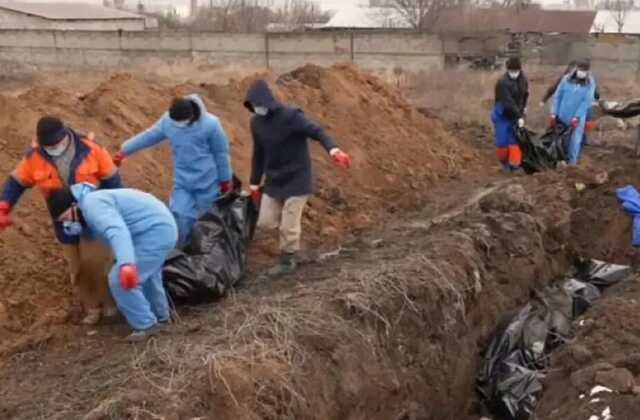 В Мариуполе обнаружили еще одну братскую могилу: фото с спутника