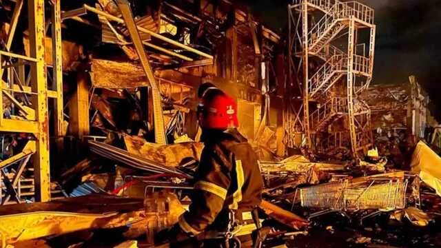 Враг обстрелял морскую инфраструктуру Очакова и центр Николаева: многие бомбы не сдетонировали