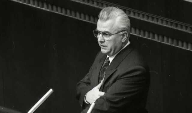 В Киеве прощаются с Леонидом Кравчуком