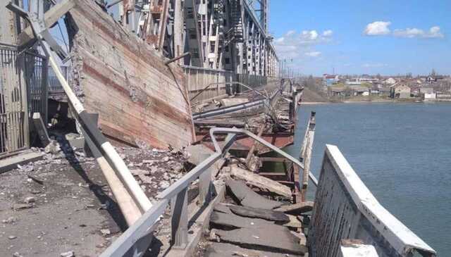 Оккупанты снова нанесли ракетный удар по неработающему мосту через Днестровский лиман