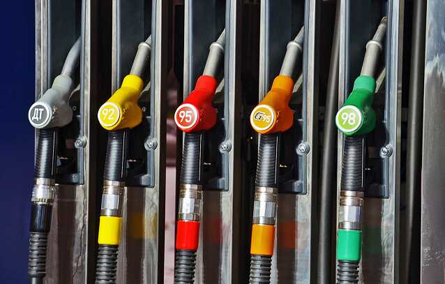 В Кабмине объяснили отказ от госрегулирования цен на бензин