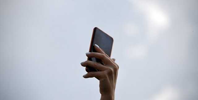 На юге Украины пропала связь операторов "Киевстар" и Vodafone: что происходит