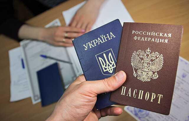 Путин упростил получение российского гражданства жителям Херсонской и Запорожской областей