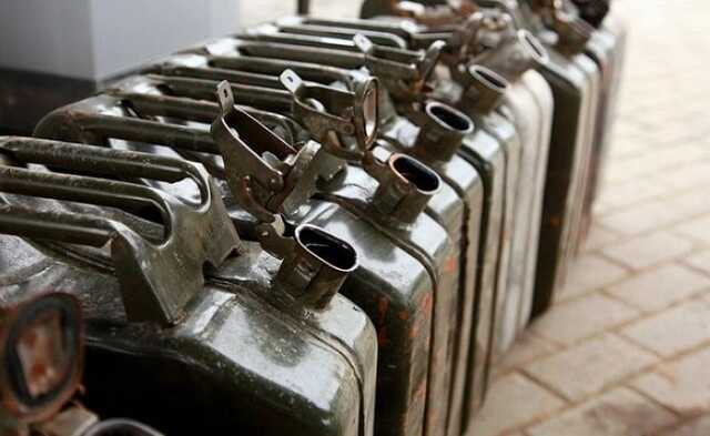 Поліція Київщини затримала групу підозрюваних у крадіжках пального