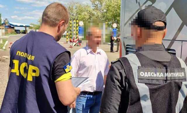 В Одесскую область под видом гуманитарки ввозили овощи и фрукты для продажи