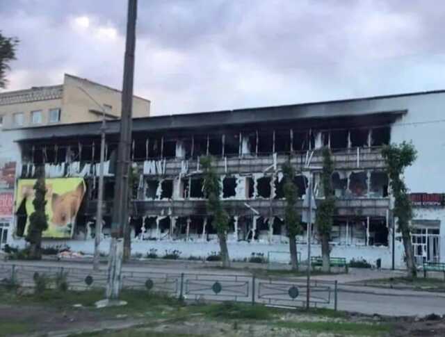 Оккупанты ударили по жилым кварталам Северодонецка: погибли четыре человека