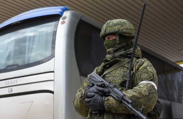 Российские СМИ идентифицировали мародера с Polaroid в Ирпене