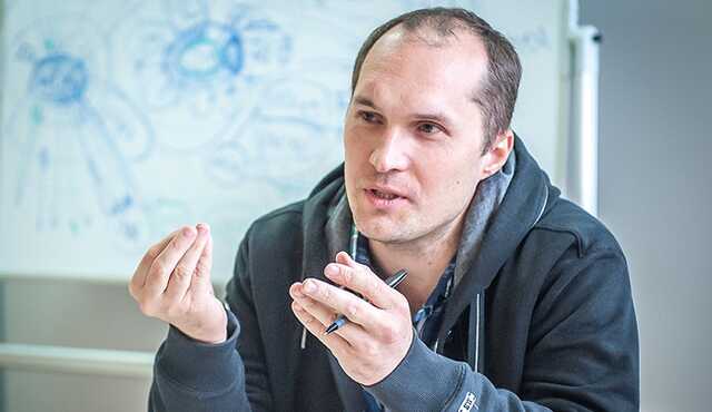 Бутусов сообщил, что против него «объявлена война» в ОП