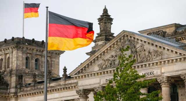 В Германии отвергли обвинения в отказе поставлять вооружение Украине