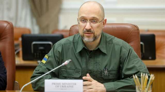 Шмыгаль: из-за войны не работает около 35% экономики Украины