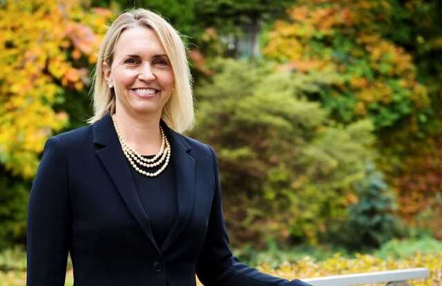 Нова пані посол США в Україні Бріджіт Брінк прибула до Києва