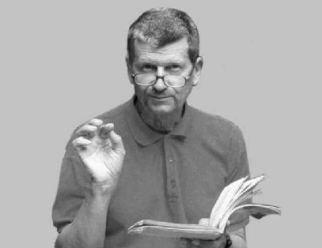 Помер поет та актор родом з Сумщини Василь Довжик