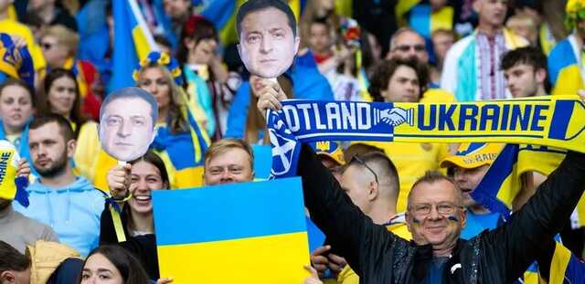 Стадион в Глазго фантастически исполнил гимн Украины перед матчем с Шотландией