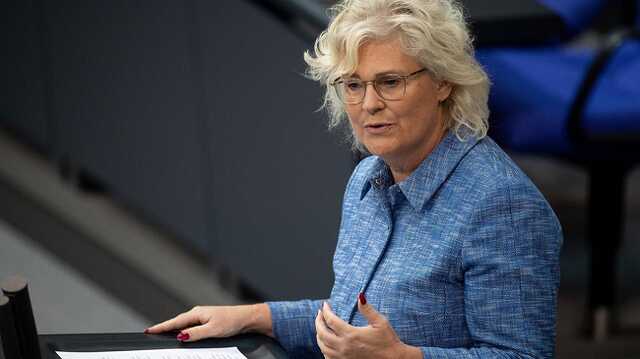 В Минобороны Германии объяснили медленные поставки вооружения для Украины