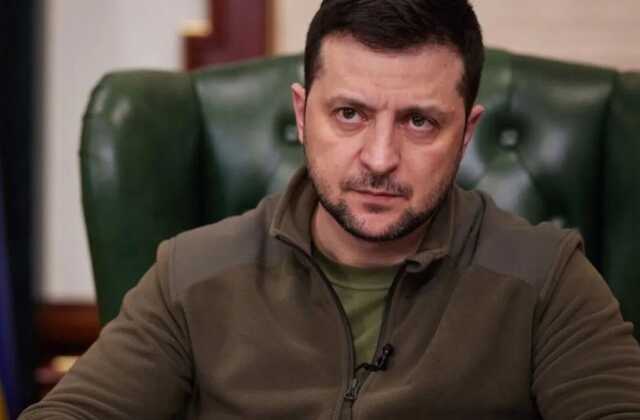 Зеленский: мы удерживаем Северодонецк, самая угрожающая ситуация на Запорожье