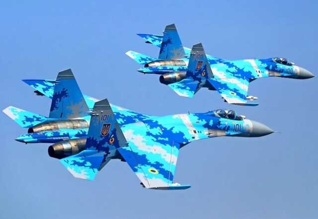 Самолет Воздушных сил сбил вражескую ракету над Сумщиной