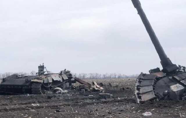 Рашистов взорвали с "фейерверком": ВСУ уничтожили десятки оккупантов и склад с БК