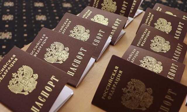 РФ выдала первые паспорта в оккупированном Мелитополе, - росСМИ