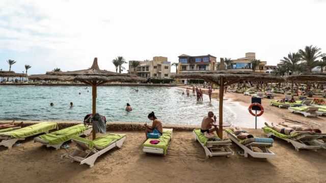 В Египте турист из РФ пожаловался, что его унизил немец: называл россиян свиньями