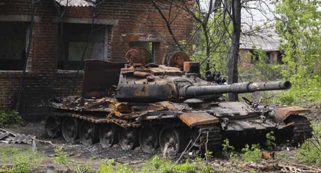 Россия в войне против Украины потеряла 32 300 человек, уничтожены 213 самолетов