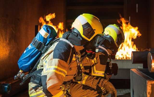 Ровенская АЭС купила у посредника дыхательные аппараты для пожарных