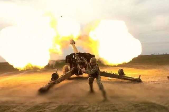 Артиллеристы организовали мощный фейерверк для БМП оккупантов