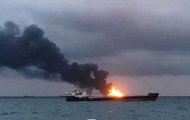 Превратили в костер: в результате удара по буксиру "Василий Бех" ликвидировано 70% экипажа