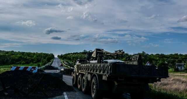 Россия готовит масштабное наступление в Луганской области, - глава ОВА