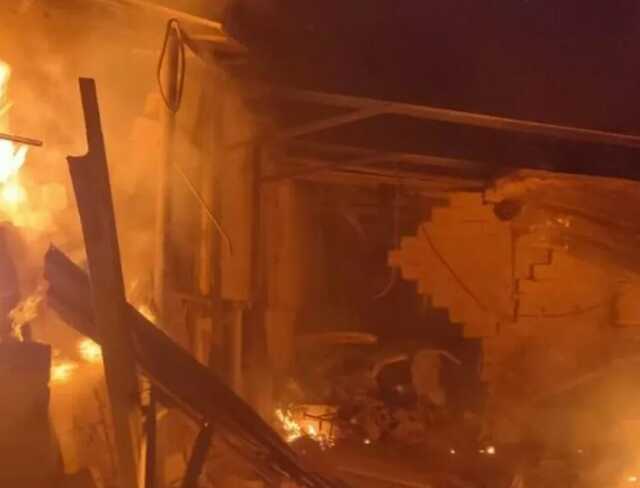 Оккупанты обстреляли Большую Костромку на Днепропетровщине: вспыхнул пожар