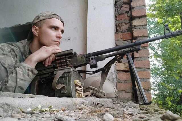 Отдал жизнь за Украину: в боях на Донбассе погиб активист Павел Добротворский