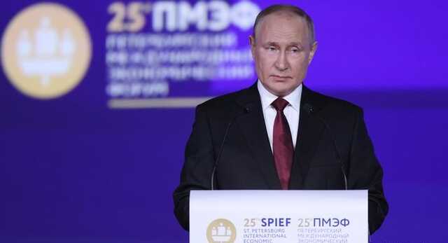 Російське телебачення показало, як Путін колупається в носі