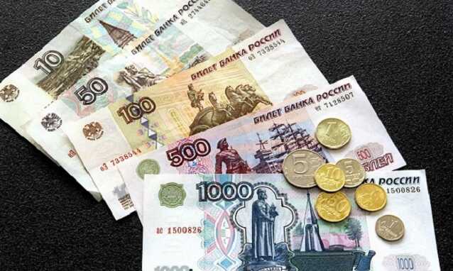 Россиянам, командированным на Донбасс, будут платить вдвое больше