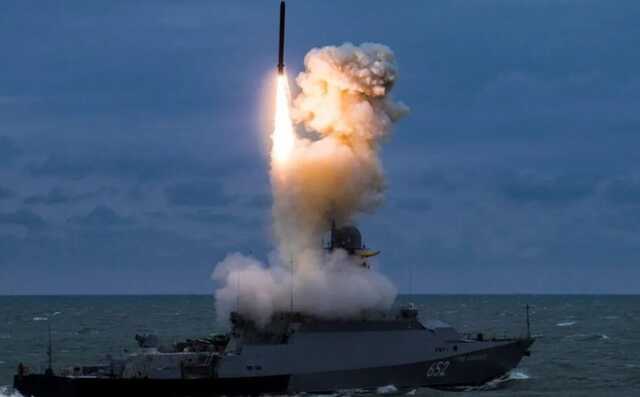 Российских ракет в Черном море становится все больше, – ОК "Юг"