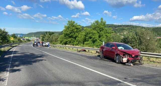 На Закарпатье неудачный маневр водителя закончился смертельным ДТП