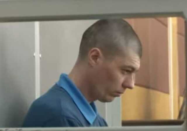 У Чернігові на лаві підсудних опинився російський танкіст, який обстрілював багатоповерхівки міста