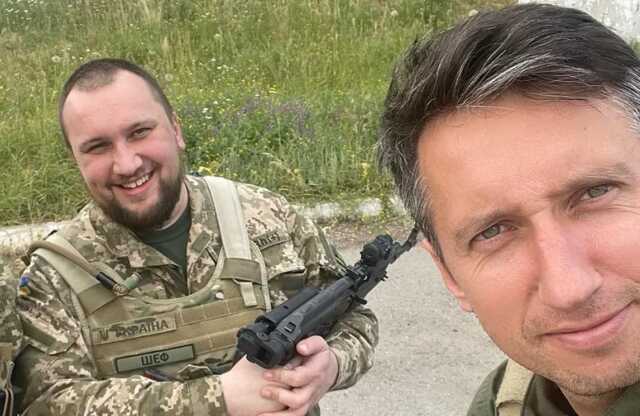 Долгополов со Стаховским побывали на передовой и дали совет тем, "кто слишком релаксирует"