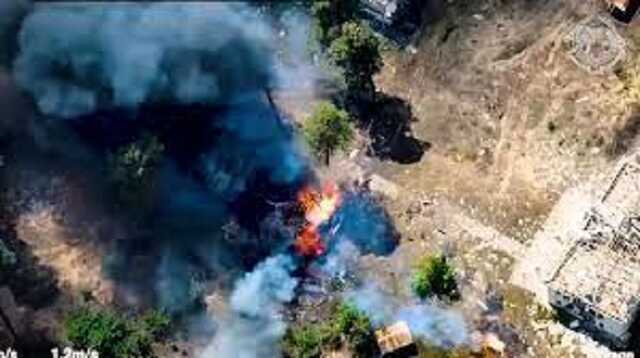 Українська арта рознесла на шматки колону рашистів із РСЗВ "Ураган"