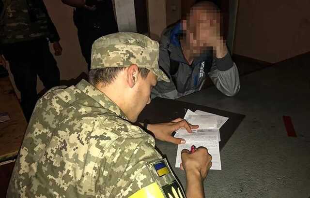 Полиция провела рейды по ночным заведениям Киева и вручила 219 повесток