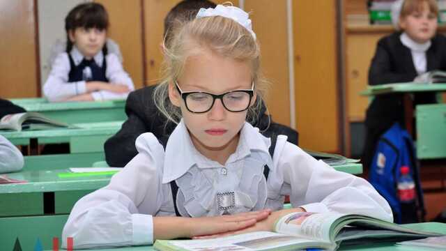 У Путина пообещали разрешить детям Донбасса изучать украинский язык