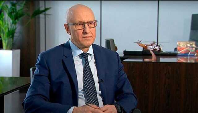 Российский подданный продолжает зарабатывать на «отжатых» у Нацгвардии вертолетах