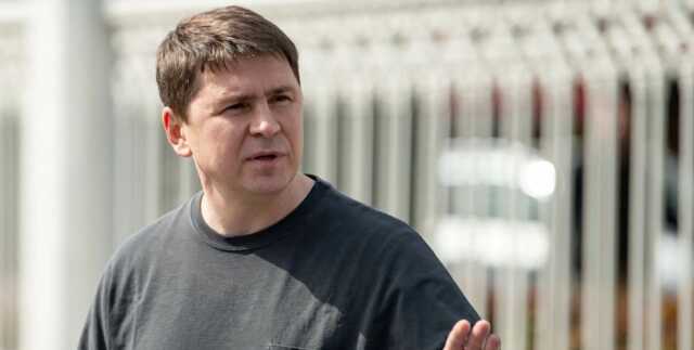 ВСУ должны получить западное оружие в течение месяца-трех - Подоляк