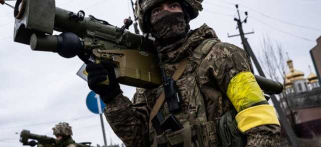 "Воюем интеллектом": Подоляк раскрыл, сколько оружия нужно Украине для победы над РФ