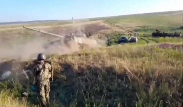 На Харьковщине чешские добровольцы заставили оккупантов бежать и захватили трофейные танки