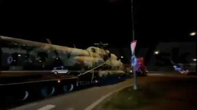 Появилось видео, как в Украину из Словакии доставляют вертолеты Ми-17
